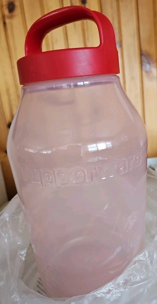 Tupperware XL Universal Storage Jar 18 c/4.5 L/4.7 Quart NIW