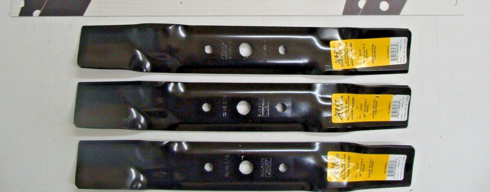 3 USA XHT Blades will fit John Deere Model L120 L130 W/ 48" CUT GX20250 GY20568 gallery