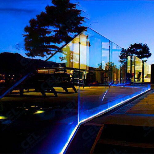 Solid Aluminium Base shoe For 1/2" -9/16" thickness glass gallery