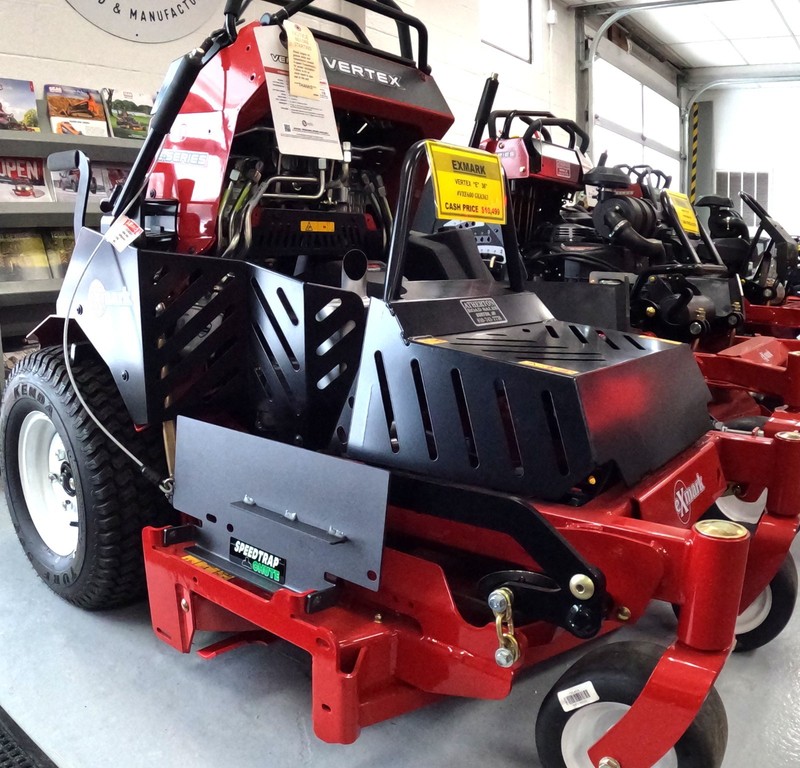 Speedtrap® Chute Blocker Exmark® Vertex® E Series (36), 30 Second Install gallery