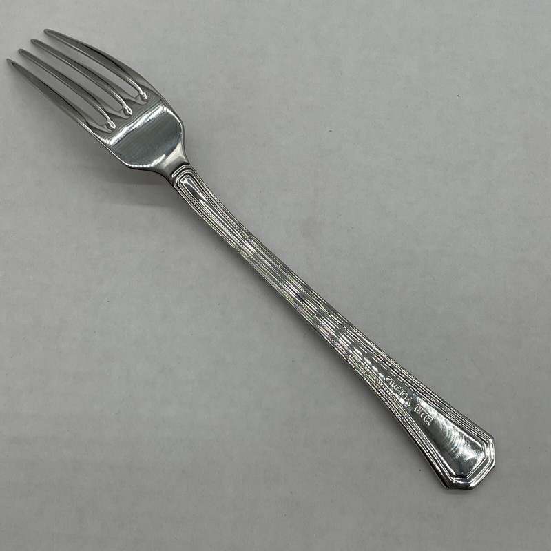 Oneida Silver Bach Fork 7.75", Stainless 18/10 Glossy gallery