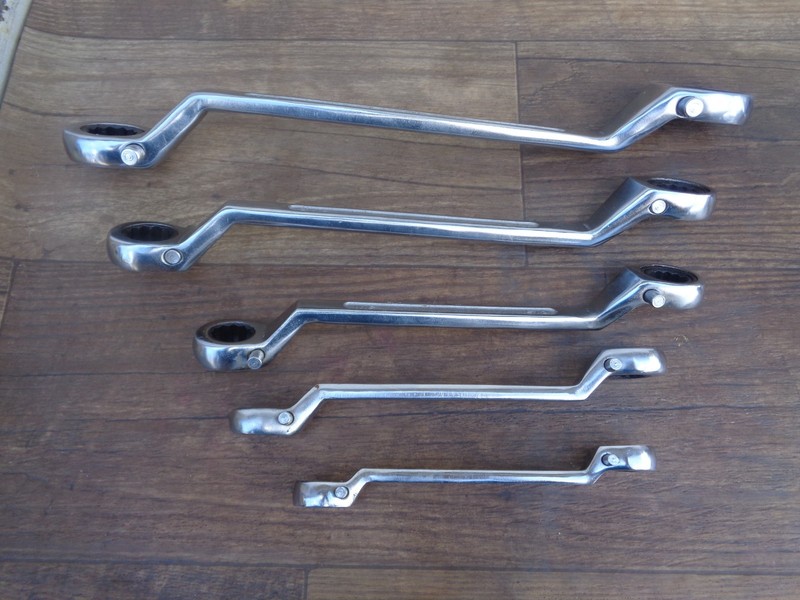 Offset Double Box End Reversible Ratcheting Wrench Set - 5 Wrenches 3/8 - 15/16 gallery