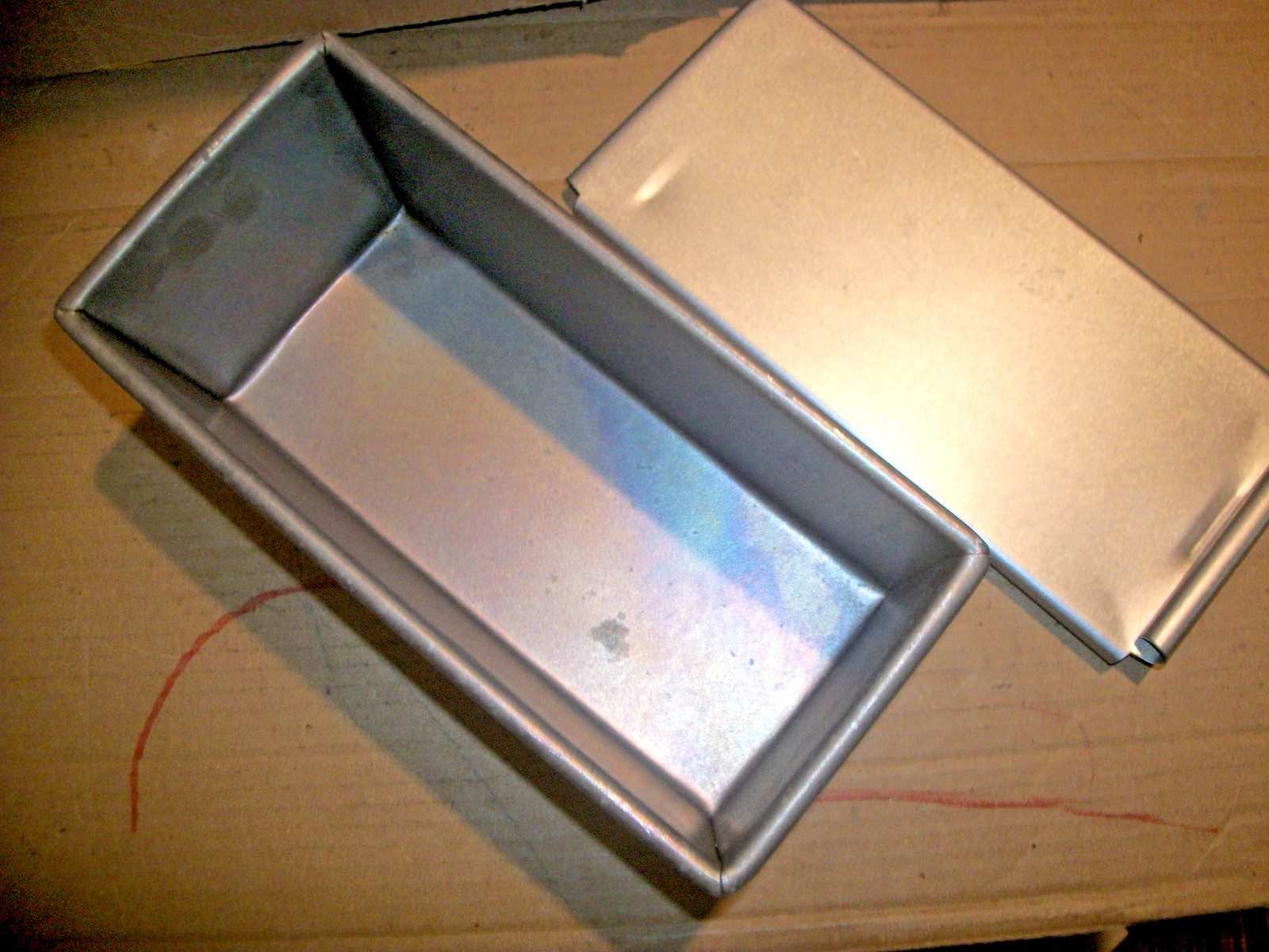 Thick Folded Steel Bread Loaf/Meatloaf Cake Pan With Sliding Lid gallery