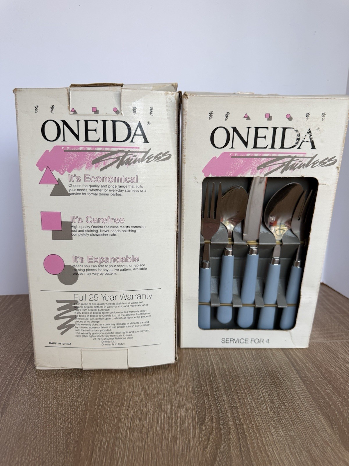 Vintage Oneida Stainless Silverware COUNTRY COLOR Retro Blue - Service For 8 New gallery