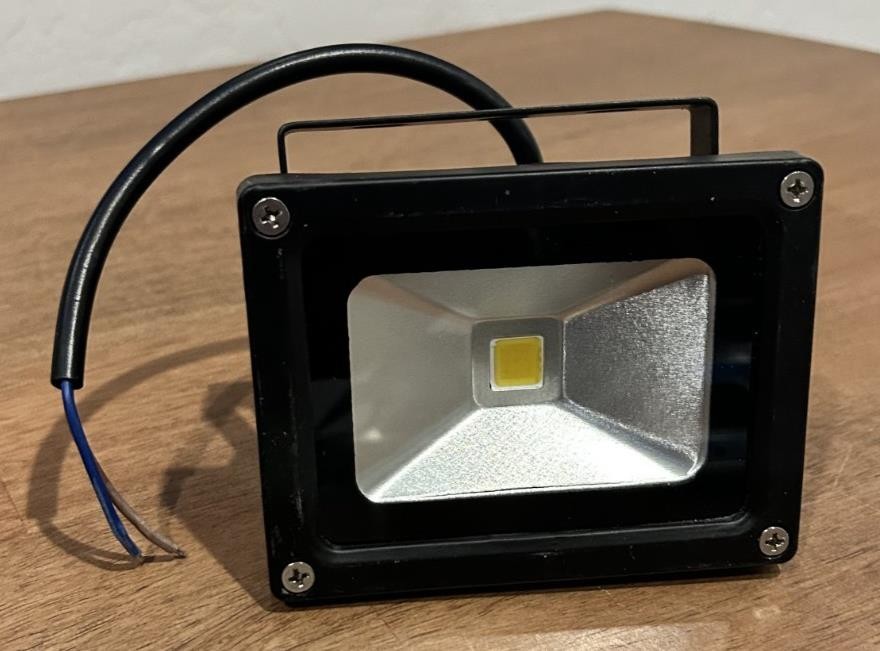 10W LED Spotlight Flood Light Outdoor Warm White Lamp AC 85V 265V FREE SHIPPING gallery