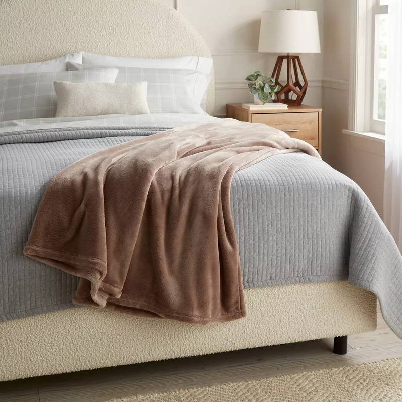 Microplush Blanket - Threshold gallery