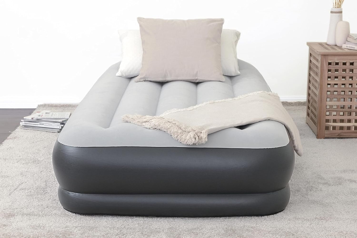 Sleeplux Durable Inflatable Air Mattress With Built-In Pump Pillow USB Charger gallery