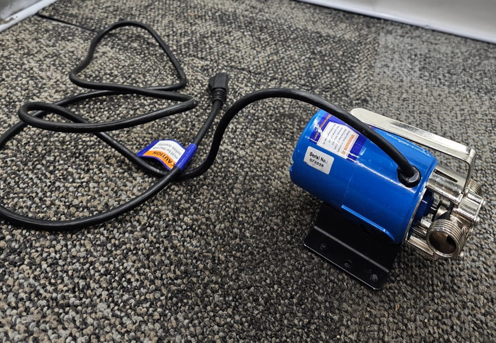 TecHome TH302 Portable Transfer Pump 115 Volts 60Hz 330 GPH Max Flow Rate