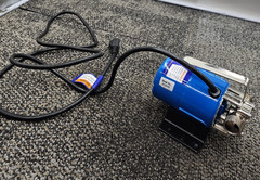 TecHome TH302 Portable Transfer Pump 115 Volts 60Hz 330 GPH Max Flow Rate