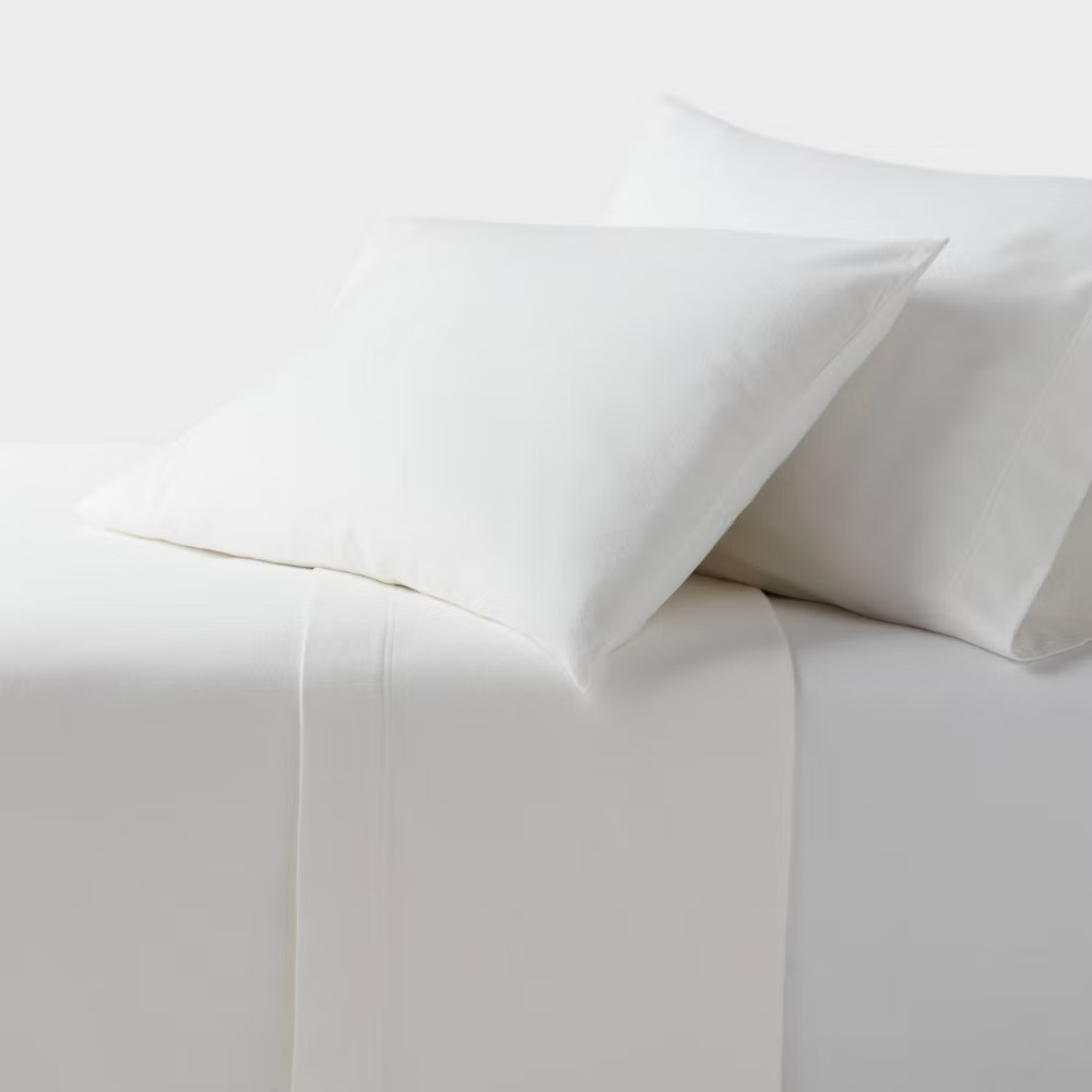 Full Ultra Soft Flannel Sheet Set White - Threshold gallery