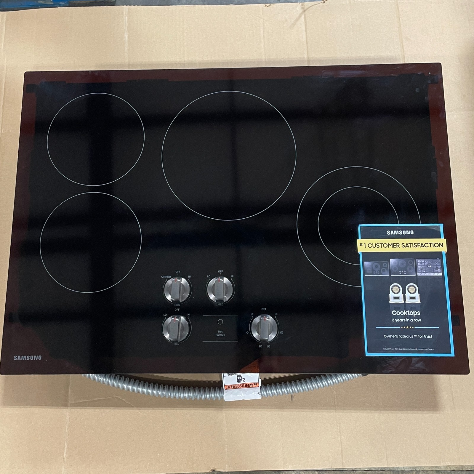 Samsung 30-in 5 burners Smooth surface Black Electric Cooktop NZ30R5330RK gallery