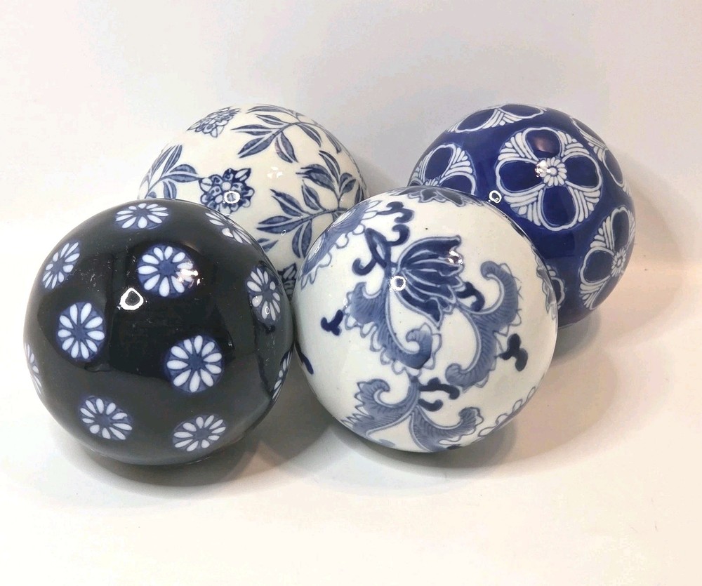 Asian Inspired Decorative Ceramic Spheres/Balls Blue & White Florals Set of 4 3"