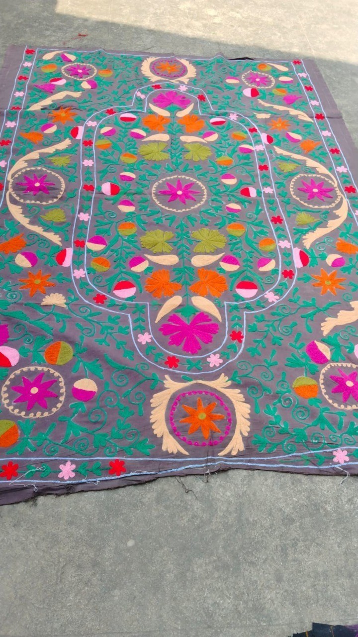 Vintage Uzbek Suzani Throw Green Multicolor Embroidered Textile Fabric gallery