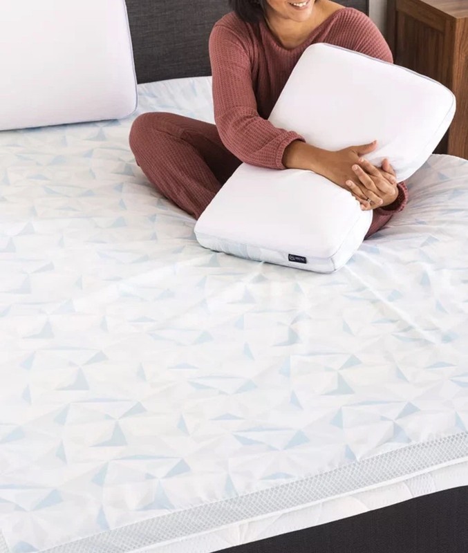 SERTA ARCTIC 2 inch Cooling Memory Foam Mattress Topper, King Size 79.5x76 (New) gallery