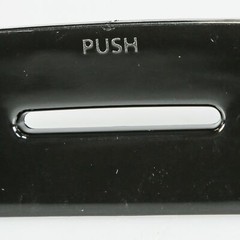 WPW10397394 WHIRLPOOL Refrigerator dispenser overflow grille