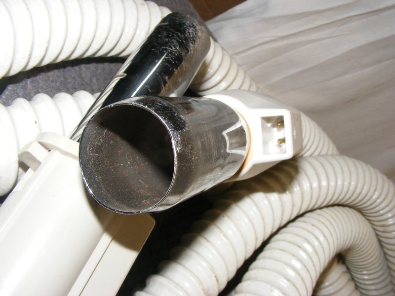ELECTROLUX CENTRAL VACUUM SYSTEM GENUINE REPLACEMENT 30 FOOT HOSE**FREE SHIP gallery