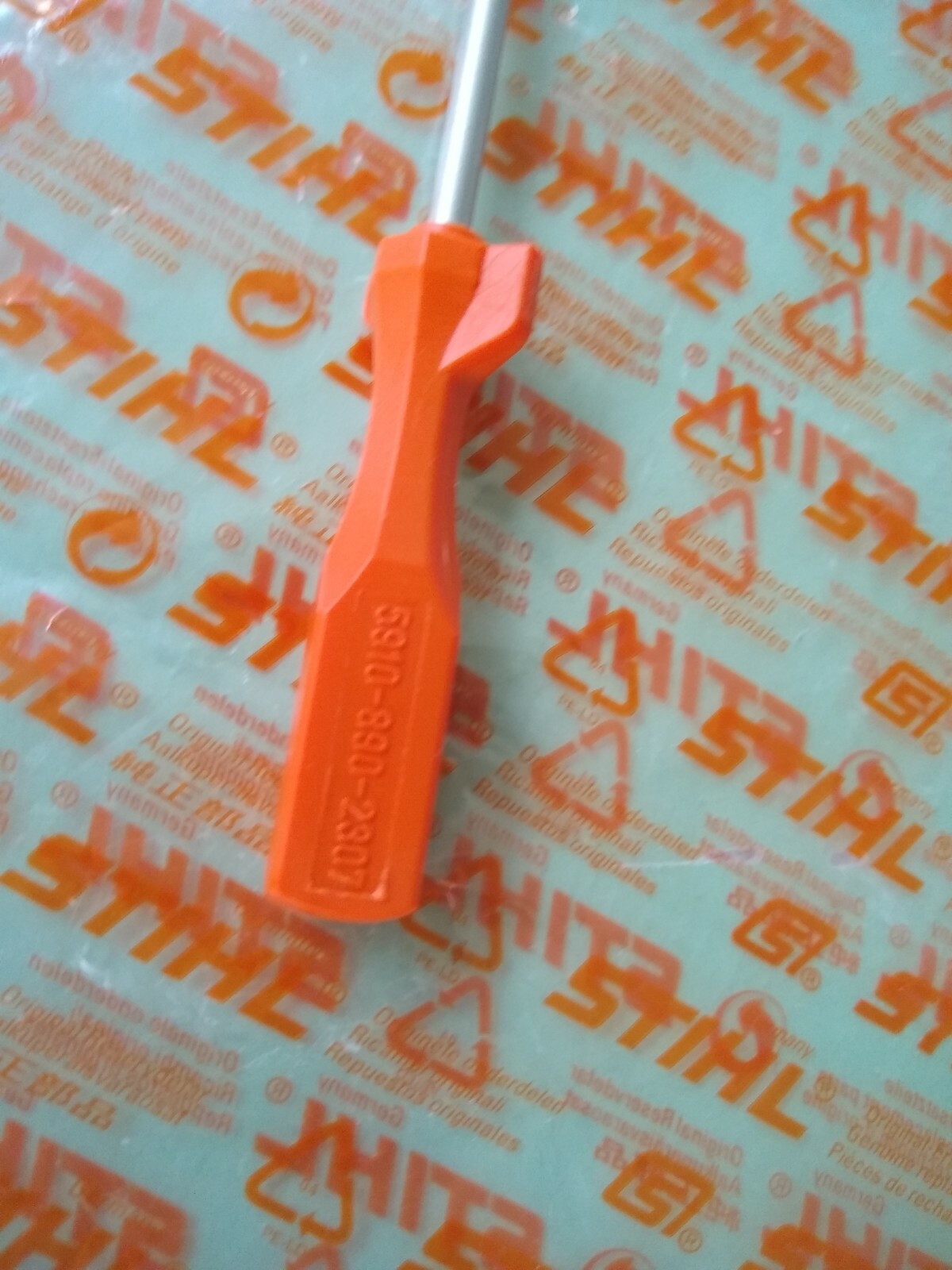 OEM STIHL 4MM HEX CARBUERATOR TOOL SCREWDRIVER - 5910 890 2307 gallery