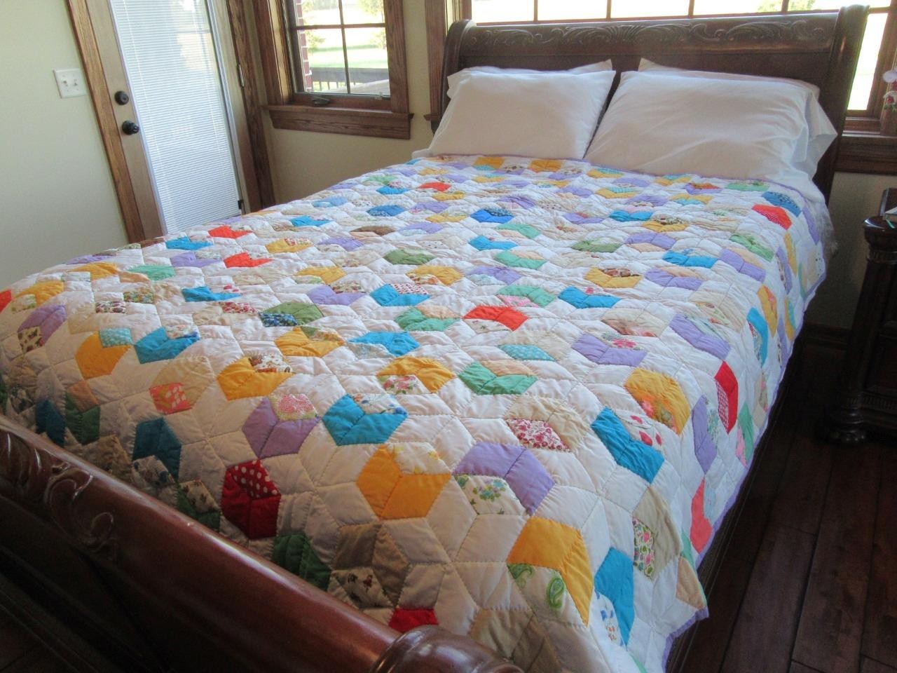 Hand Sewn Homemade Purple Lavender Multi Color Quilt Quilted Blanket 86" x 78" gallery