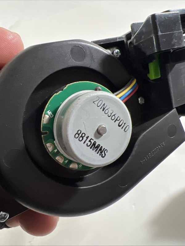 IRobot Roomba Cleaning Head W/ Module Motor e5 e6 i3 i4 i5 i6 i7 i8 J7 J9 j9+ #2 gallery