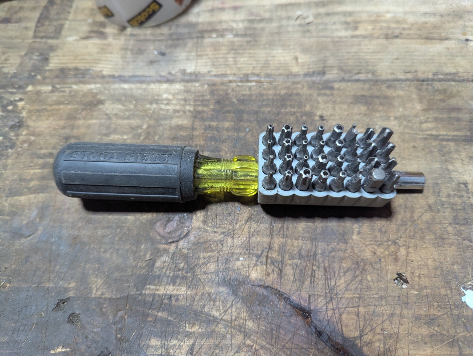 Klein Tools 32510 Magnetic Screwdriver with 31 Tamperproof Bits gallery