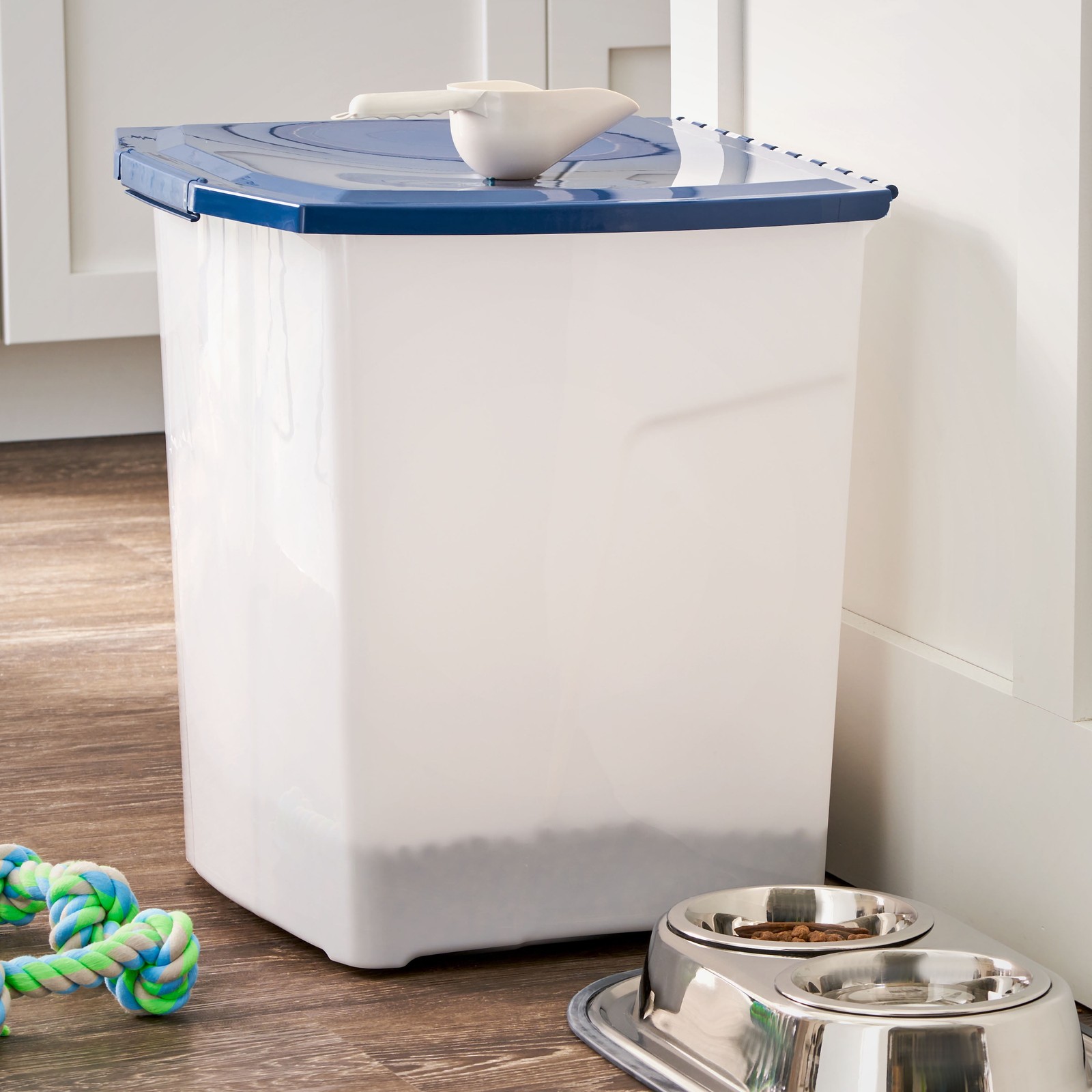 Plastic Pet Food Storage Container with Locking Lid, 25 lb Capacity gallery
