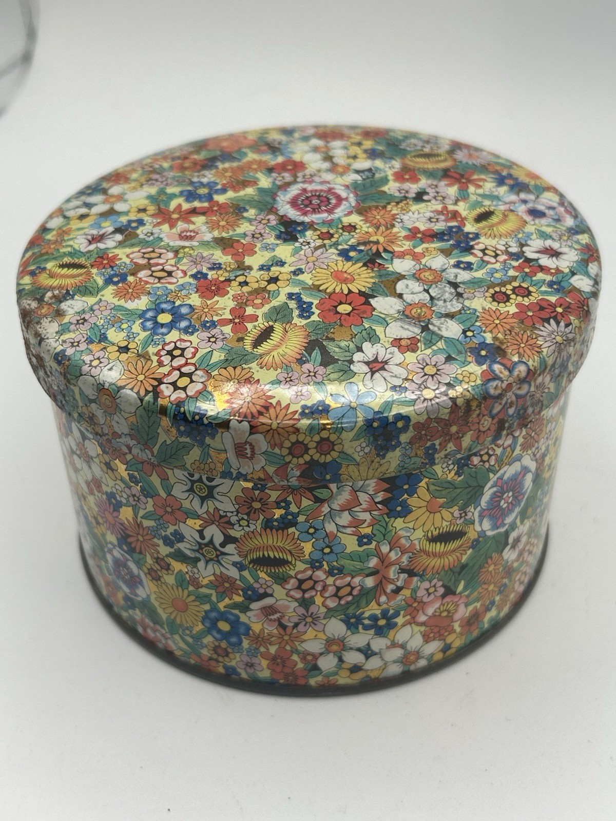 VTG Romantic Cottage Floral Storage Tin Round Disneyland Container Accent gallery