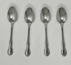 Oneida Chateau Child Spoons 5 1/4″ – Set of 4