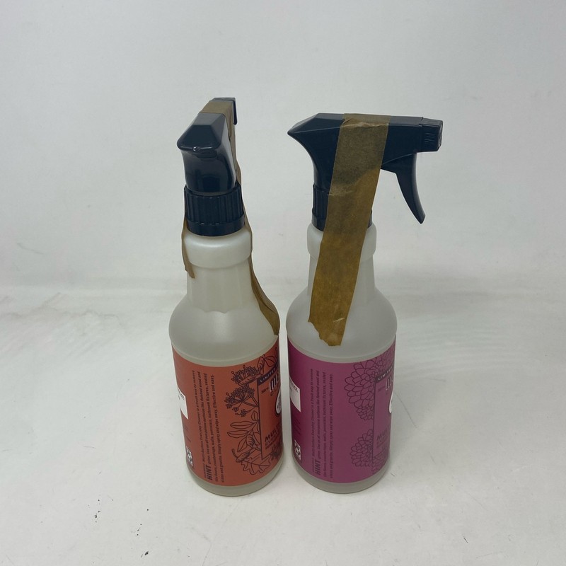 Mrs. Meyer’s Multi-Surface Cleaner 2-Pack Fall Leaves + Mum 16oz gallery