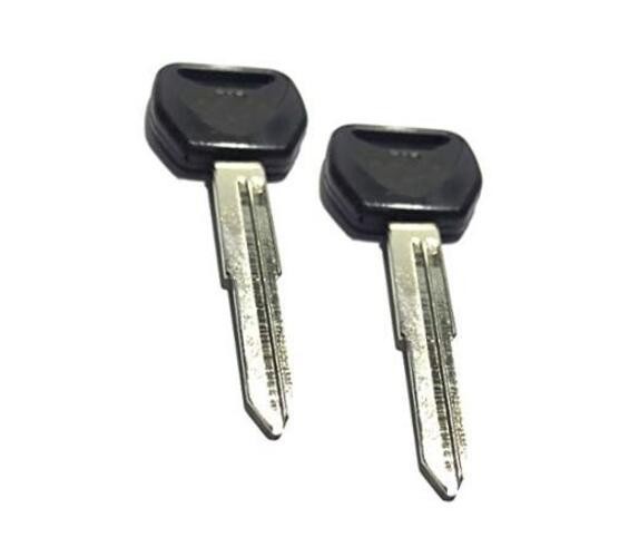 ihave Replacement For 2x Blank Key Motorcycle 98-15 CBR 250 300 600 900 929 gallery