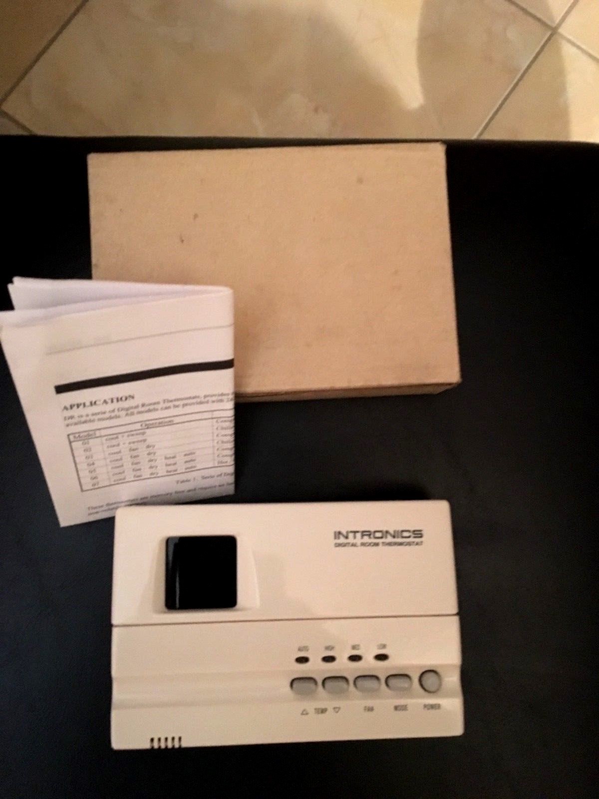 INTRONICS Digital Room Thermostat 220v with 3 min. Delay ** DR Serie * BRAND NEW gallery