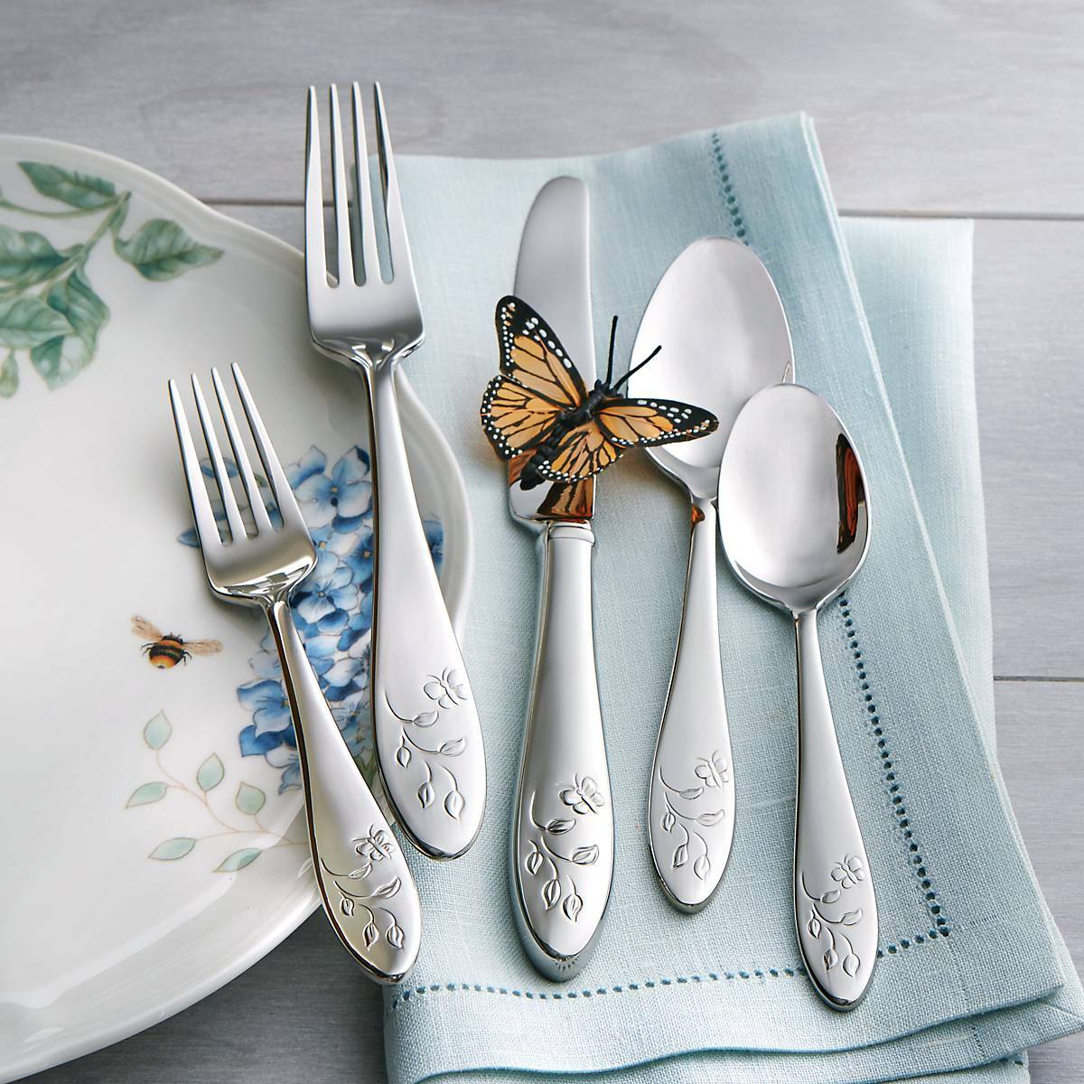 BUTTERFLY MEADOW 20 pc piece Set Service for of 4 Lenox Stainless Flatware NEW gallery