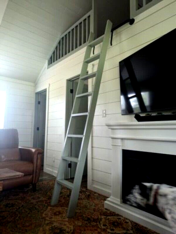 9ft-FULLY ASEMBLED-gray-LADDER plus*PUSH IN/PULL OUT*HARDWRE-3ft Pipe Rail+Hooks gallery