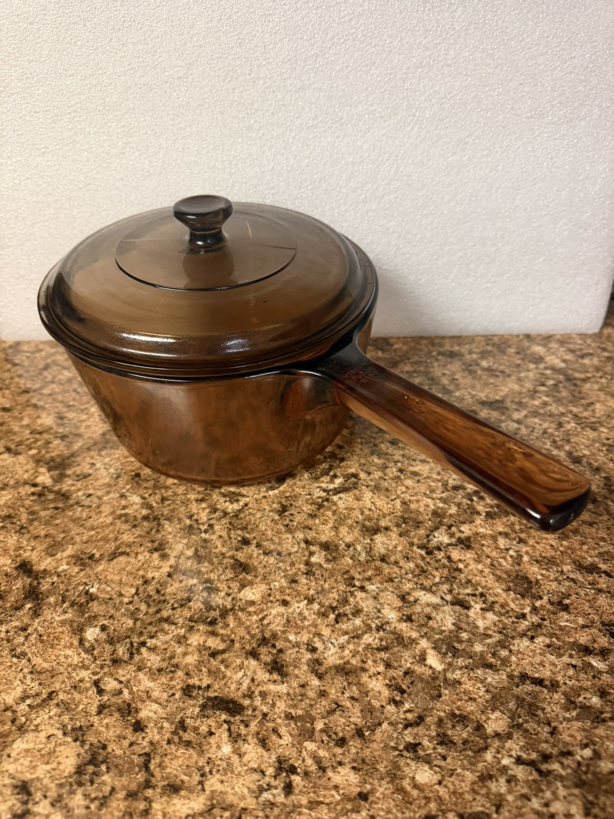 VTG. CORNING WARE VISIONS - 1.5 LITER - AMBER SAUCEPAN POT PYREX LID - FRANCE gallery