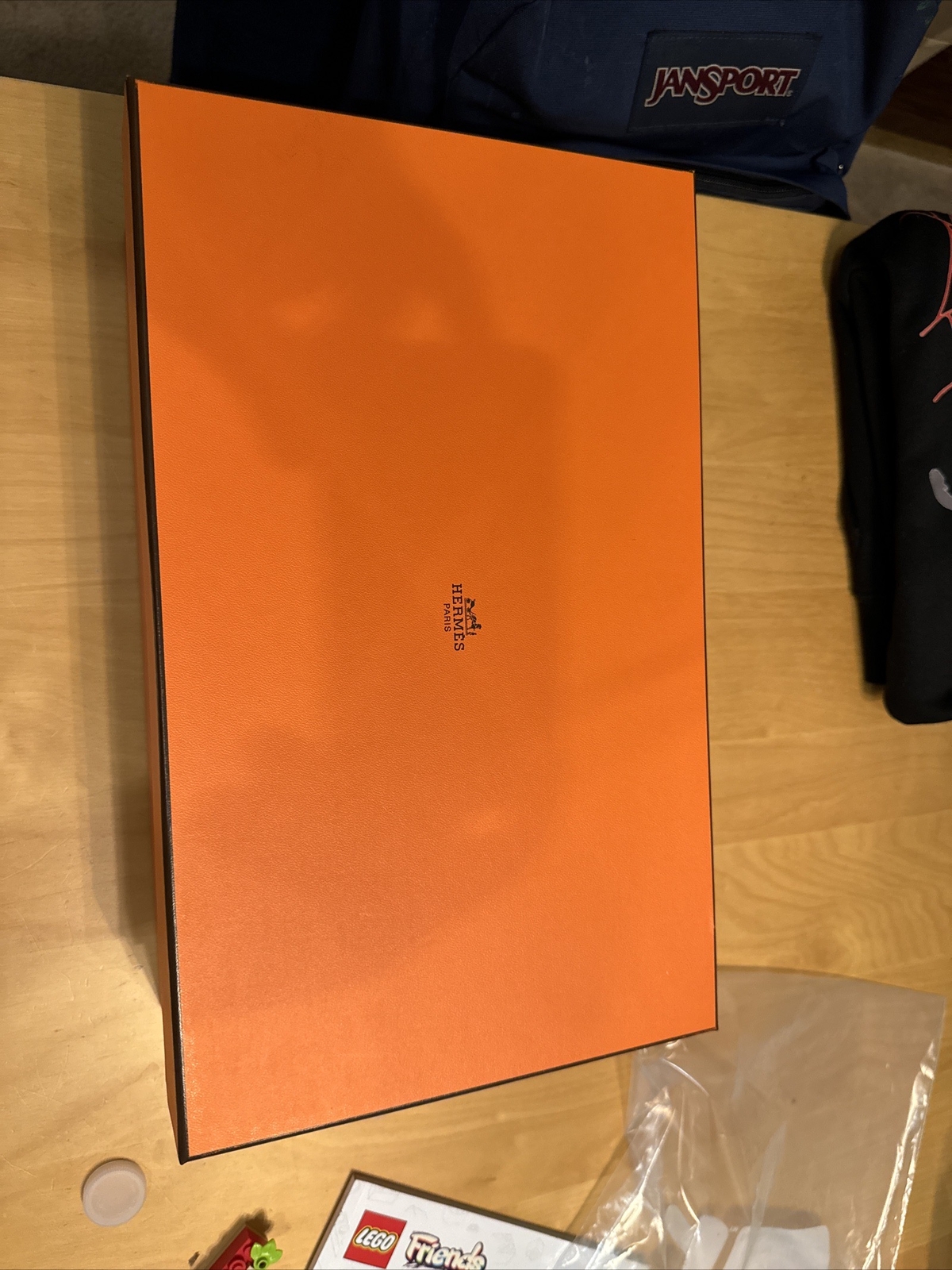 Authentic Hermes Shoes gift box 14”x8,5”x5” (35,5cm X 21,5cm X 13cm) gallery