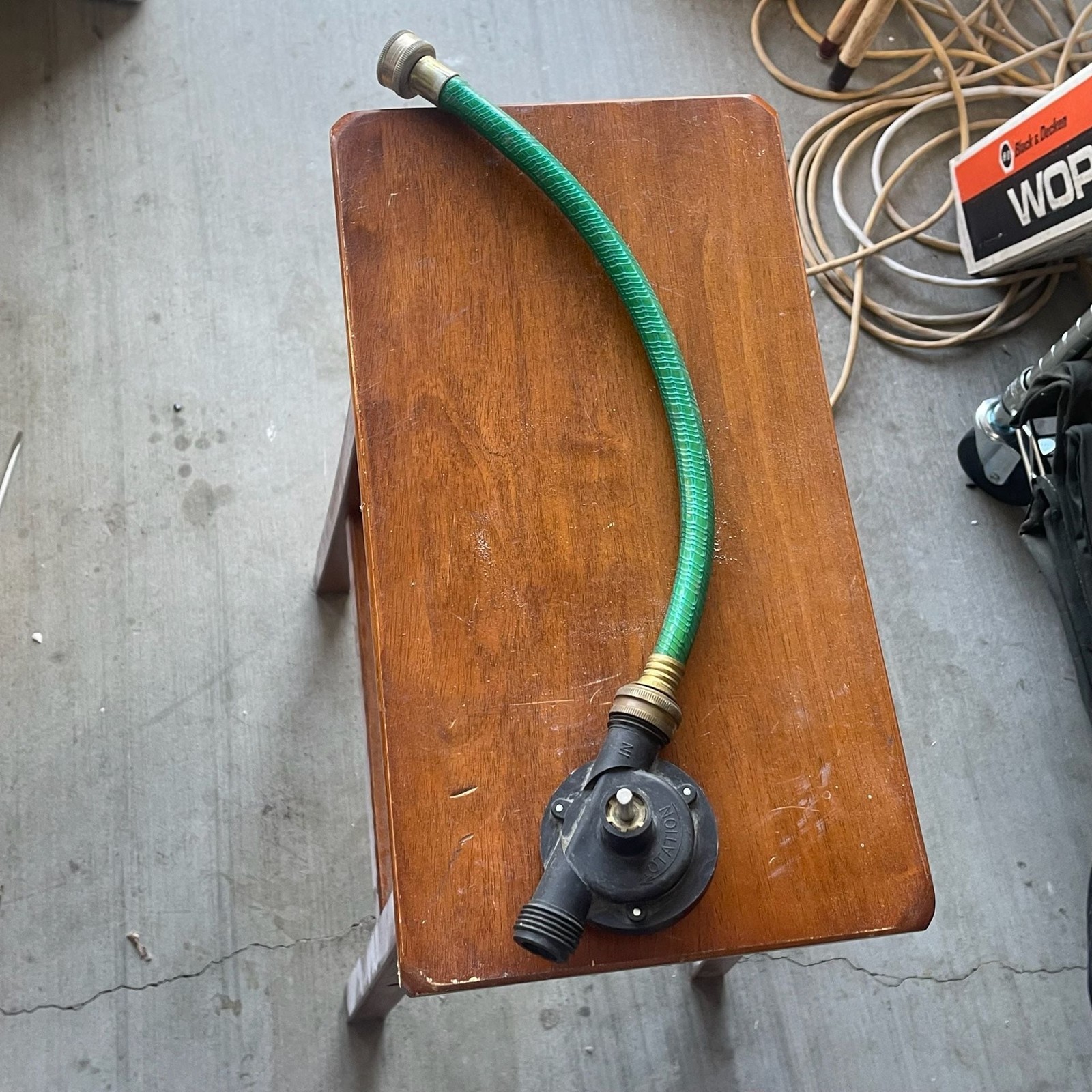 Flotec FPOF-360-01 Universal Drill Pump with Suction Hose gallery