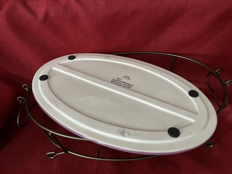Temptations By Tara Serving Baking Casserole Dish Hearts Pattern Carrier Trivet gallery
