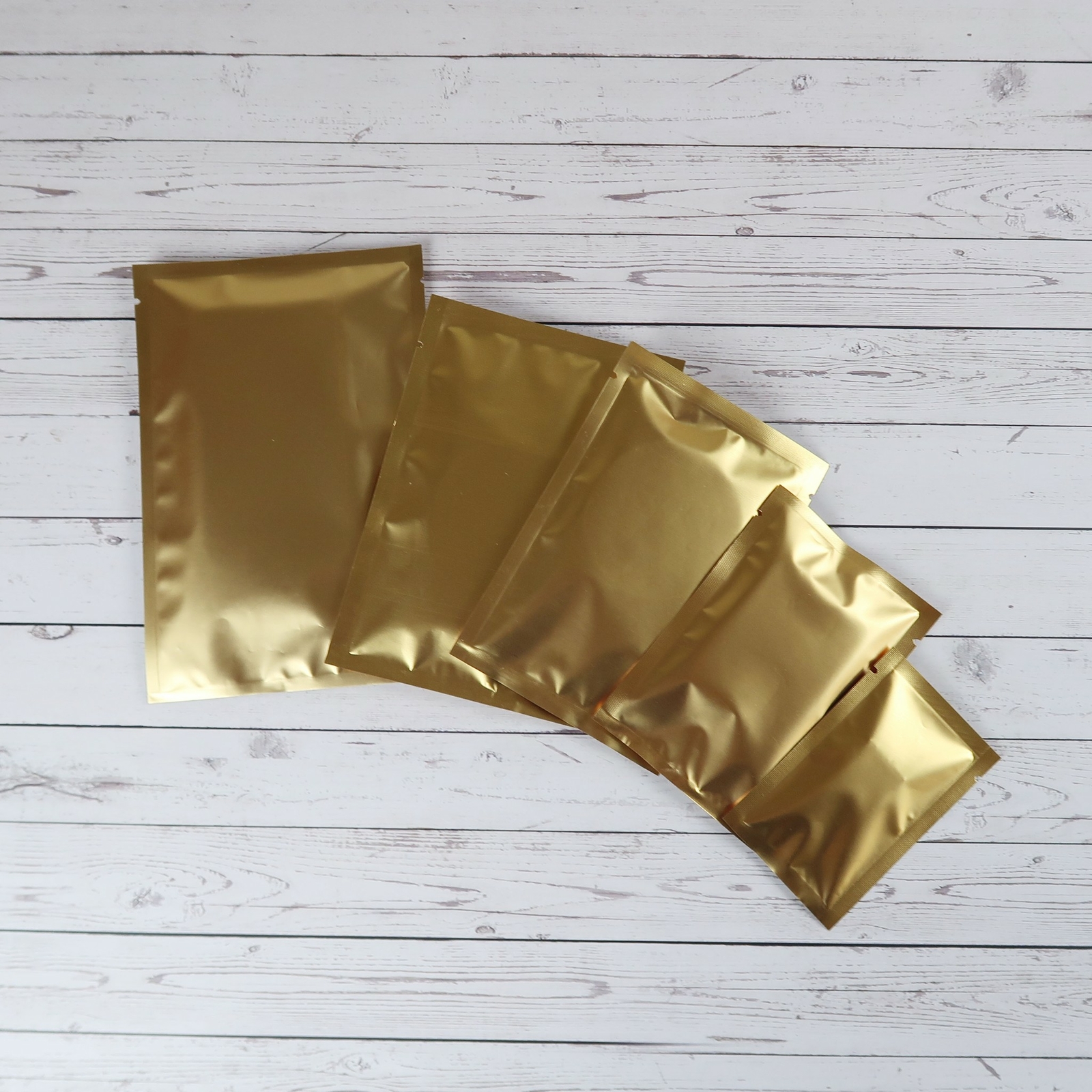 QQ Studio 100 Food Safe Matte Gold SlickSeal™ Pouch for Food and Snack Packaging gallery