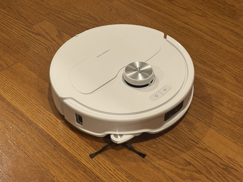 Roborock Q Revo Master (QR2PPS) Robot Only -Used 18 hr, Fully Operational gallery