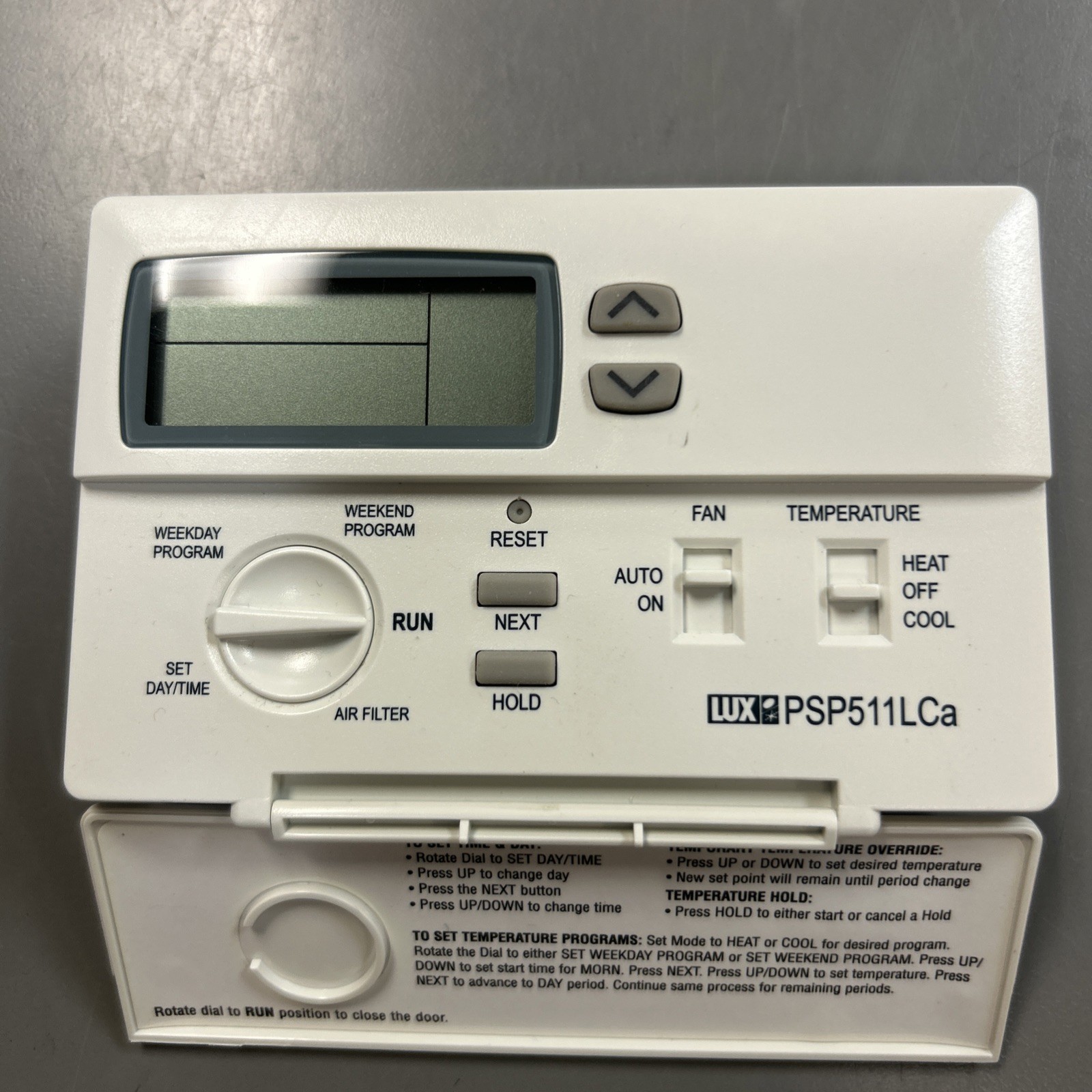 Lux Pro PSP511LCa Digital Programmable Thermostat 1-Heat 1-Cool Tested Working gallery