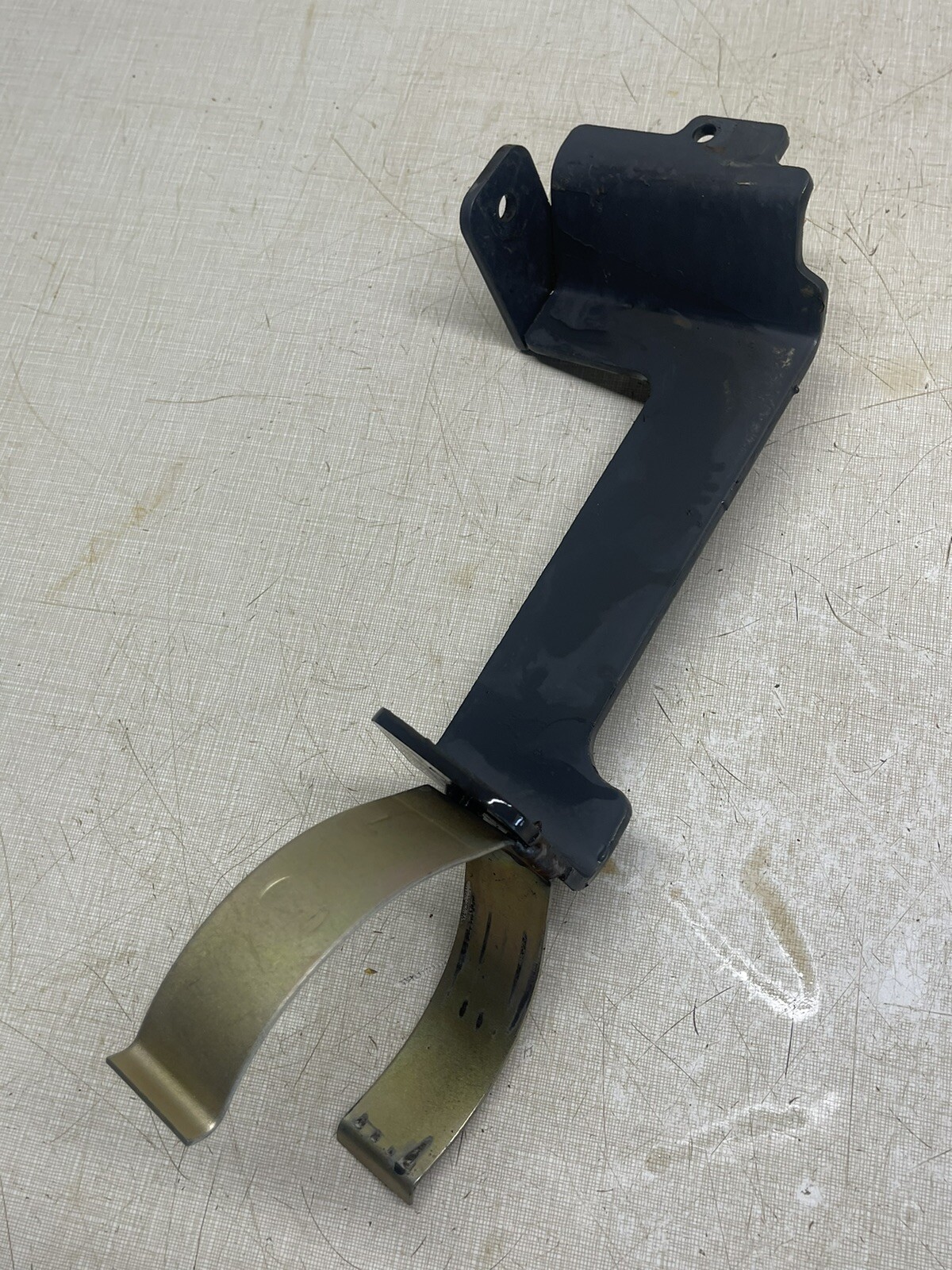Kubota G2160 Tractor Air Cleaner Support gallery