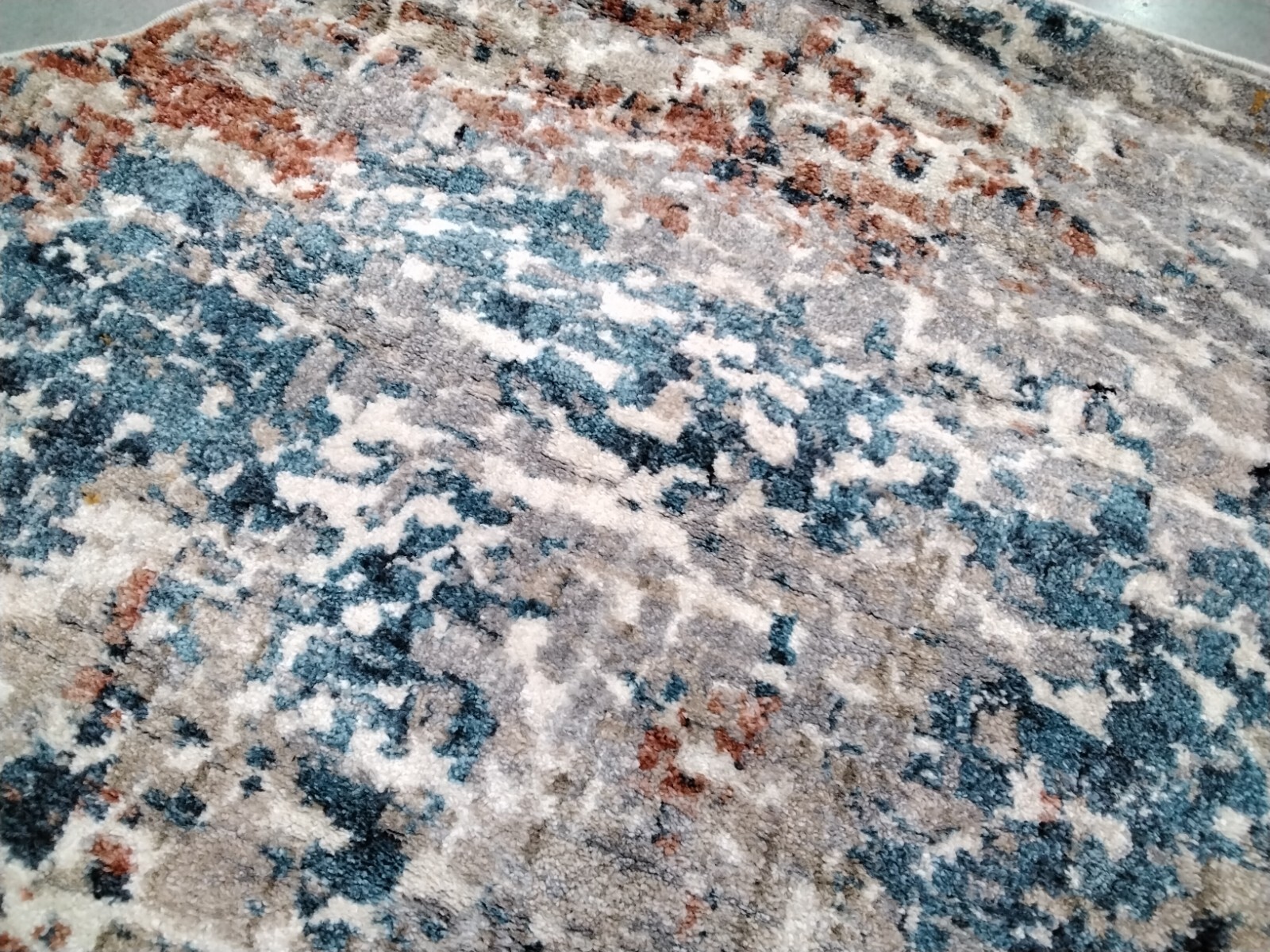 GREY / ORANGE 6'-7" x 6'-7" Back Stain Rug, Reduced Price 1172763862 MAD494F-7R gallery