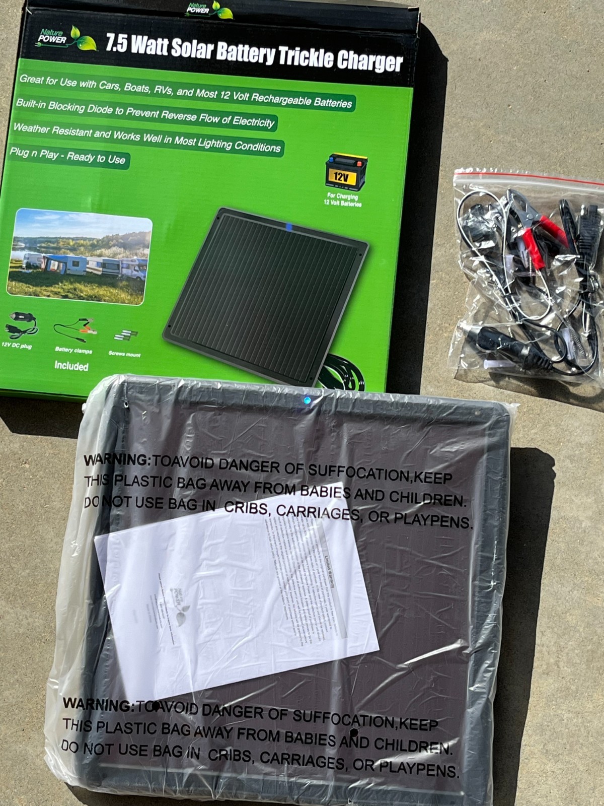 7.5-Watt Portable Waterproof Amorphous Solar Panel with connections gallery