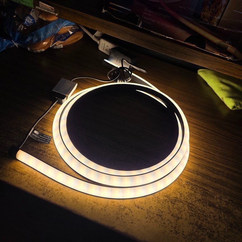 *USED* Philips Hue Gradient LightStrip For 65" Inch TV gallery