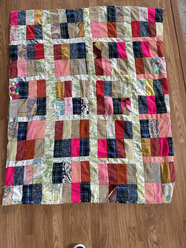 Crib Quilted Patchwork Quilt Multicolor Cotton/Polyester 48x60 Vintage gallery