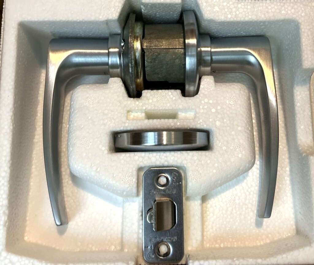 Schlage S40D JUP 626 Privacy Locking Latch - NOS - 48% OFF w/ 4 or More WWOWW gallery