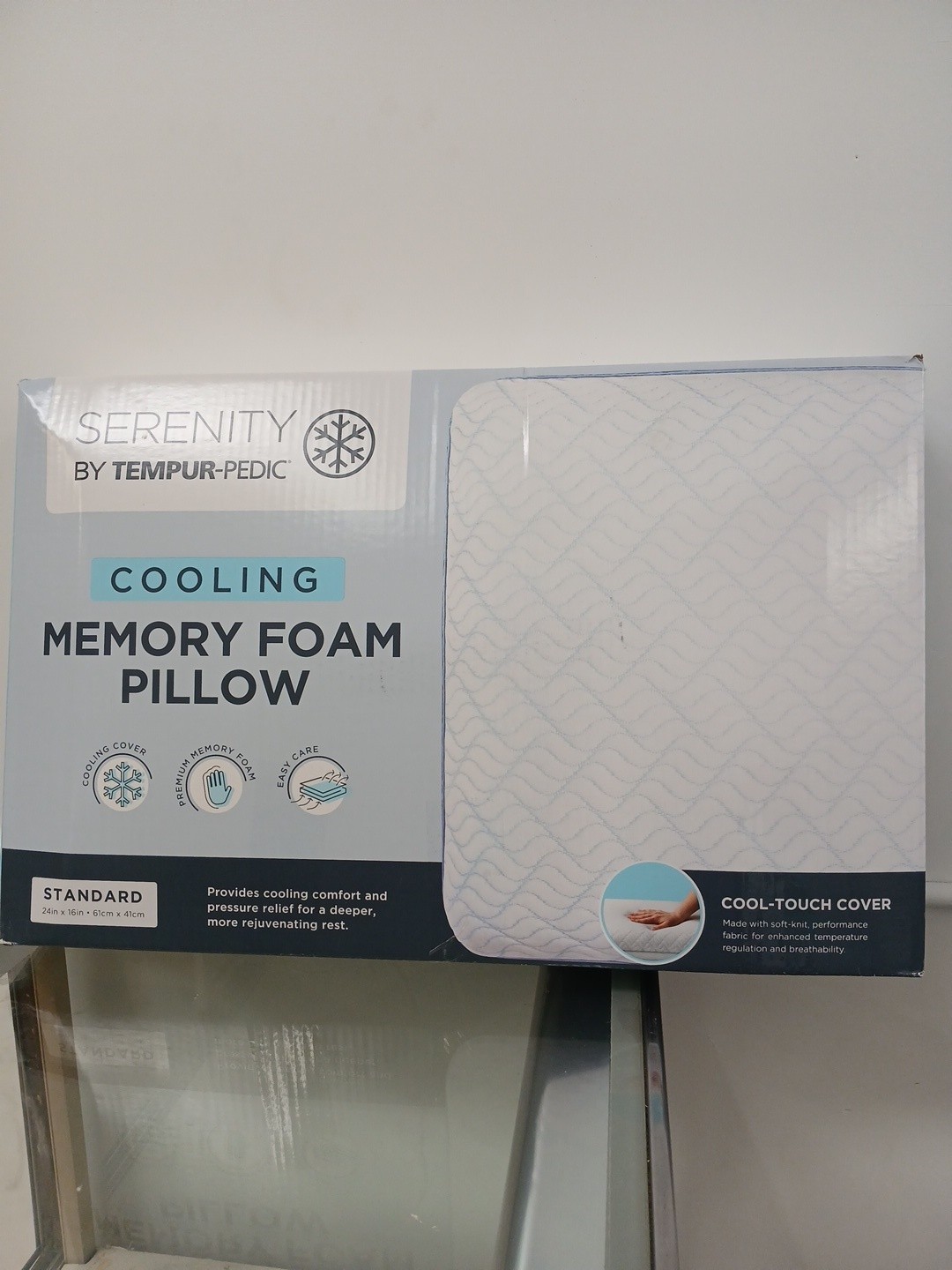 Serenity by Tempur-Pedic Cooling Memory Foam Pillow - Standard gallery