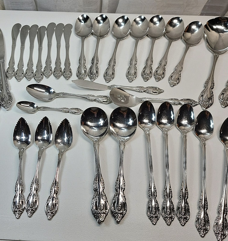 Oneida Community BRAHMS Stainless Flatware Mixed Lot 50 Pieces Knives, Spoons++ gallery
