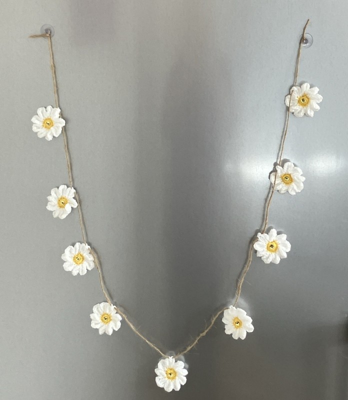 🌼 NEW Hand Crochet daisy Jute Rustic Bunting sequin camper Gift gallery