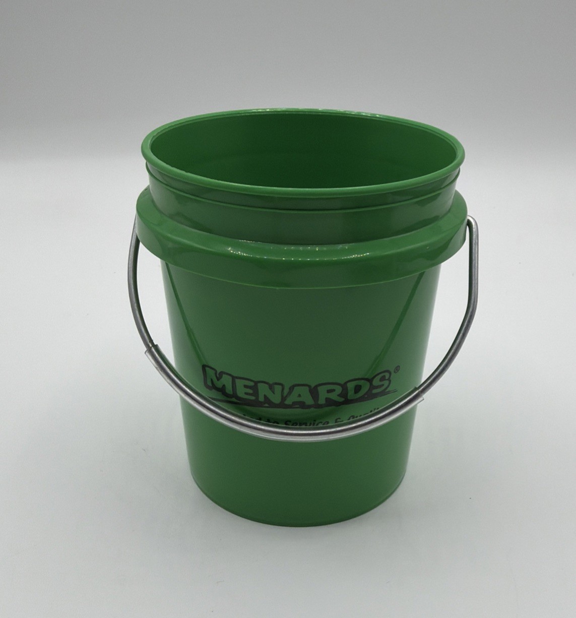 Menards 400mL Mini Bucket W/Steel Handle gallery