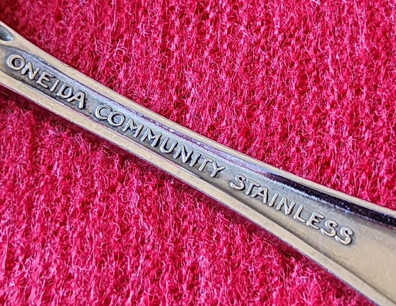 Oneida Community CHATELAINE Stainless Betty Crocker Flatware Silverware U SELECT gallery